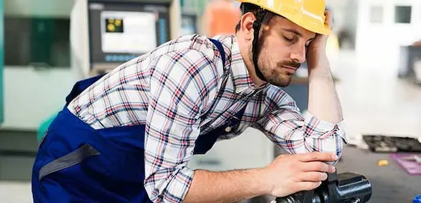 Consecuencias de la fatiga laboral en la seguridad y productividad