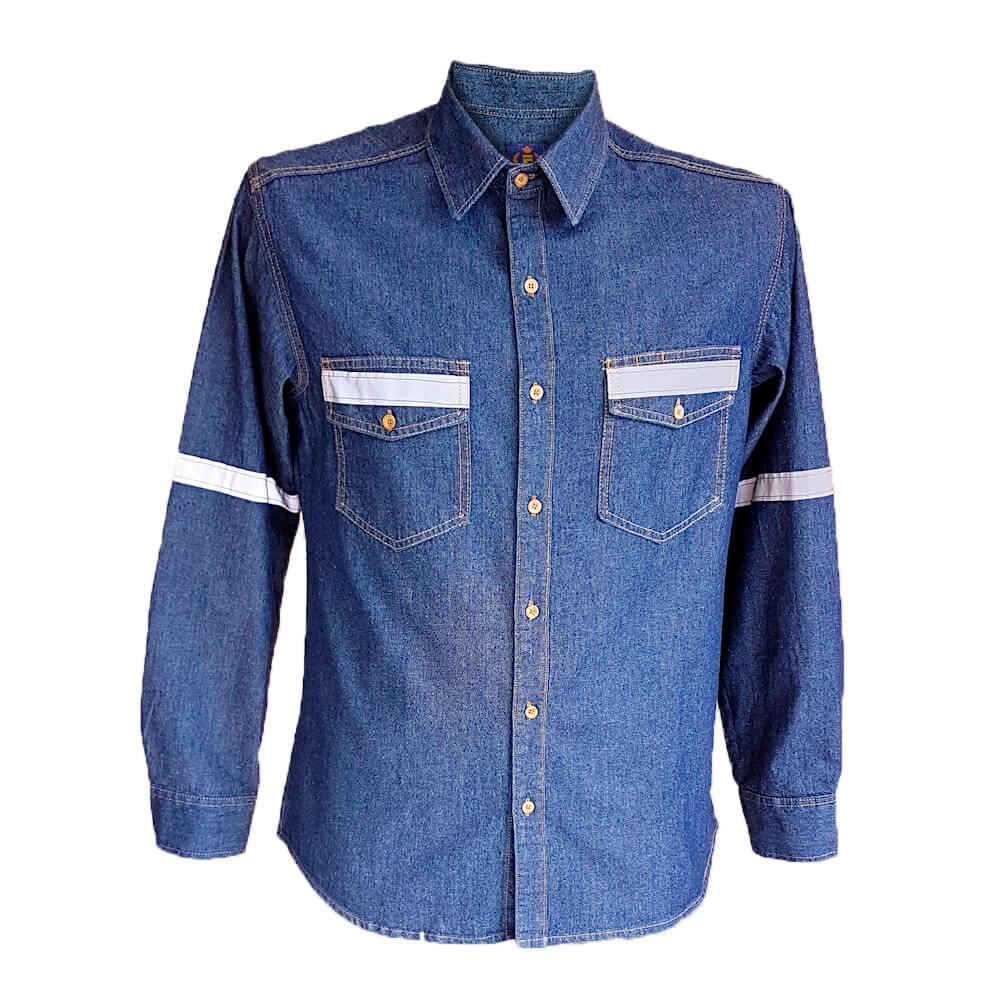 Camisa con cinta reflectiva