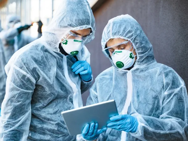 ¿Qué tipos de trajes de bioseguridad existen