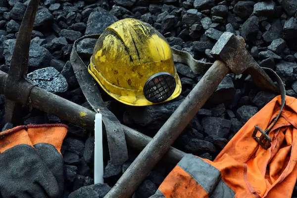 Beneficios de contar con EPP adecuados en operaciones mineras