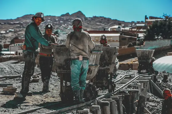 ¿Por qué la silicosis en la minería sigue siendo un desafío para la seguridad laboral?
