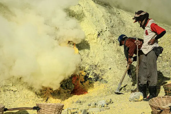 ¿Por qué los gases en minería representan un riesgo para las operaciones?