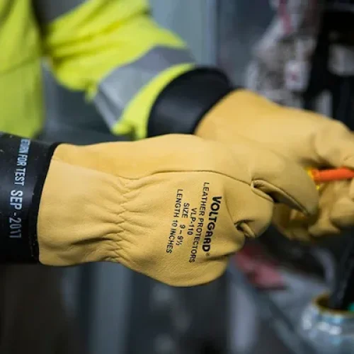 Guantes dieléctricos según clase de tensión